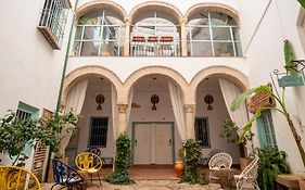 Bhost - Palacete Del Aguila